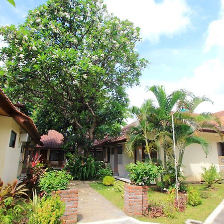 Lovina Beach Hotel Pabean Buleleng Exteriér fotografie